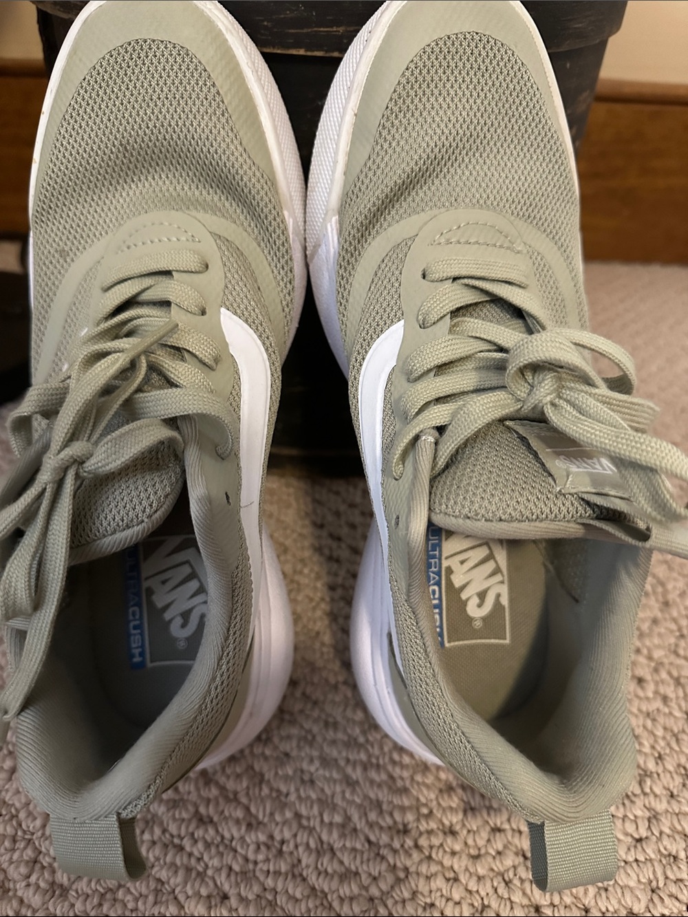 Vans Women’s Olive Green and White UltraCush Sneakers
